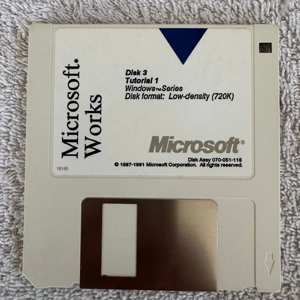 Microsoft Works 2.0 3.5” Floppy Disk Set Disks 1-6 Untested Vintage 1991
